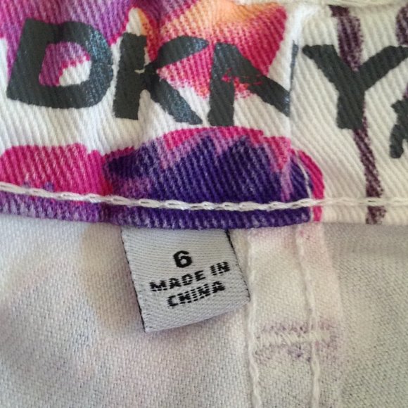 DKNY Rockers Girls' Floral Jeans, Sz. 6 - Picture 8 of 10